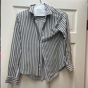 Velvet Heart xs multi color button up